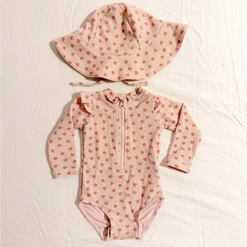 Quincy Mae Heart Rashguard and Hat